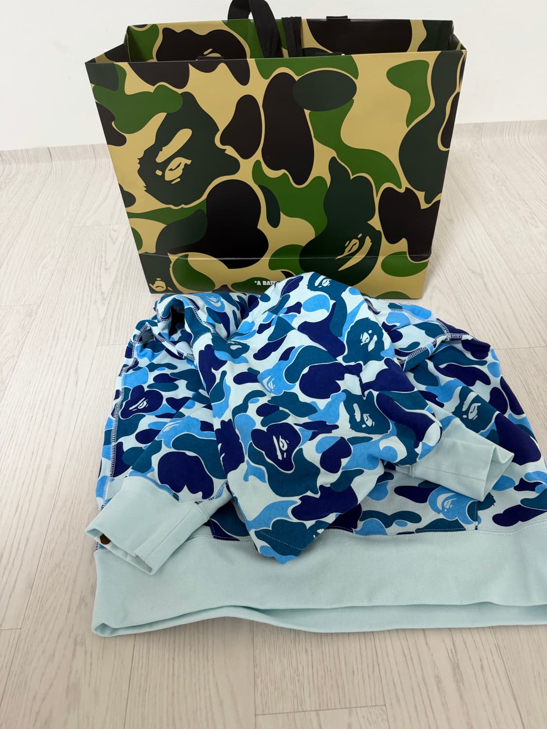베이프 카모 블루 후드티 상품이미지4
