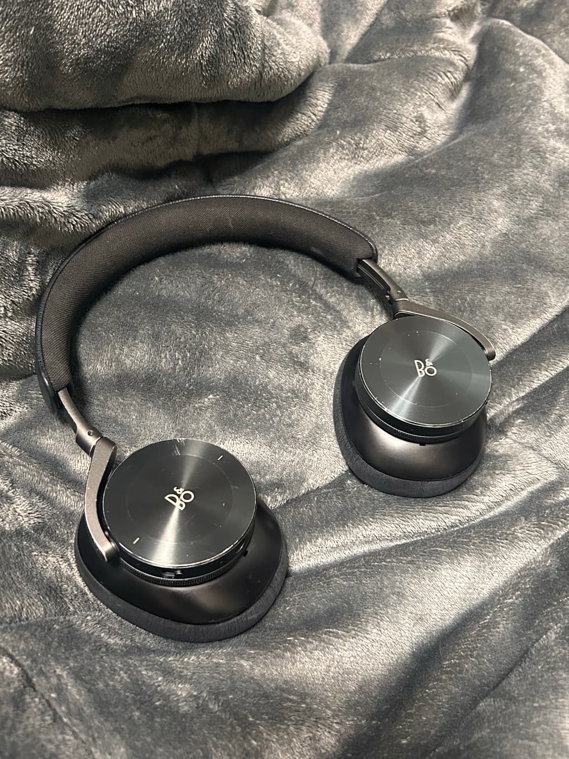 뱅앤올룹슨 베오플레이 h95 상품이미지2