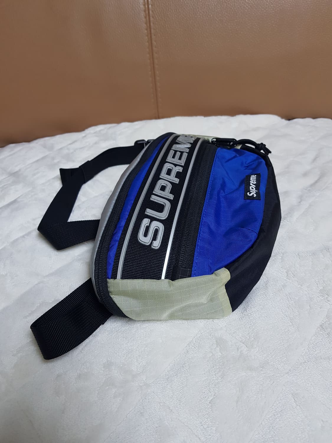 슈프림 웨이스트백 크로스백 블루 23FW 상품이미지5