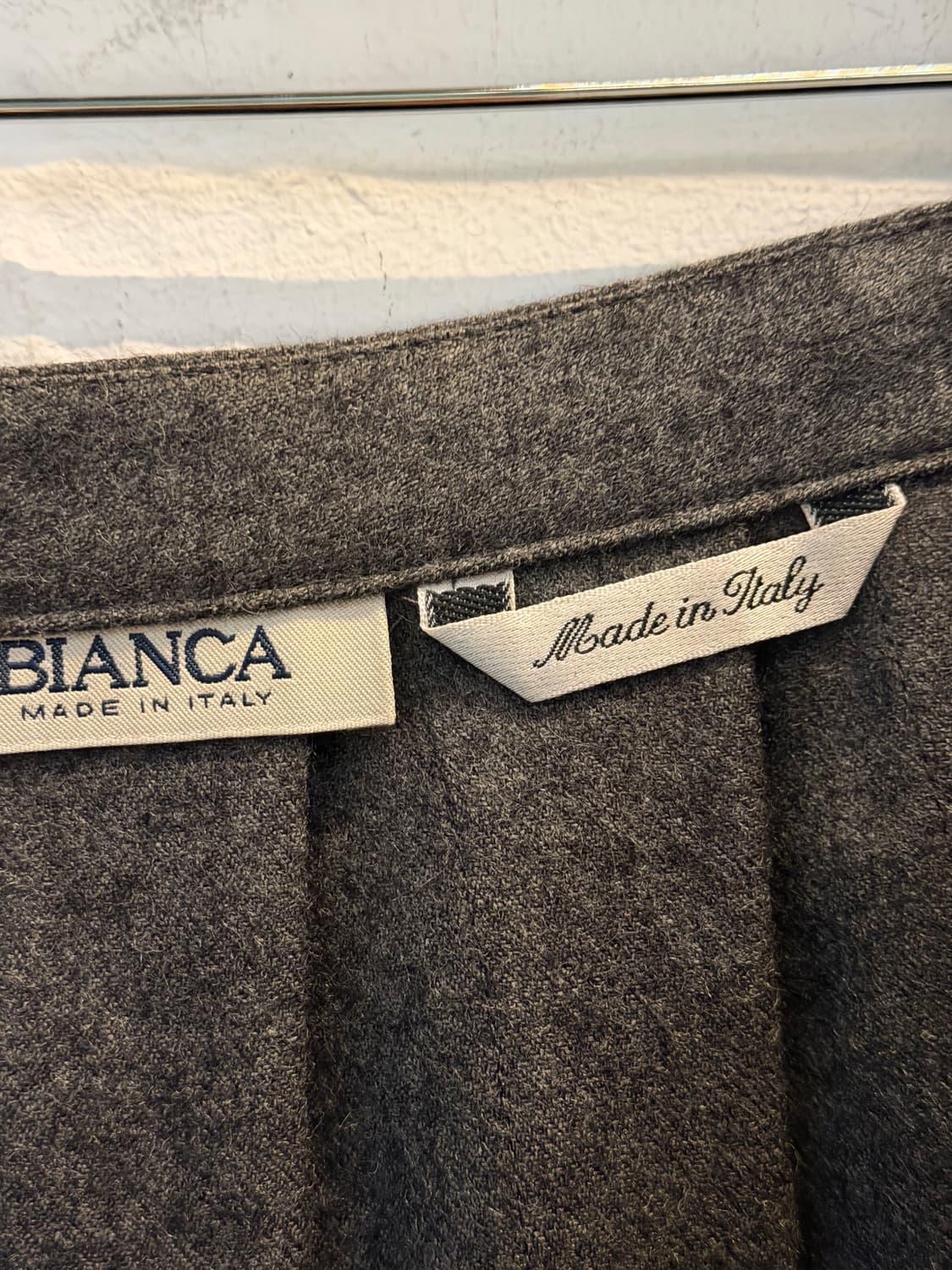 Bianca 라나 울 플리츠 스커트 그레이 42 상품이미지3