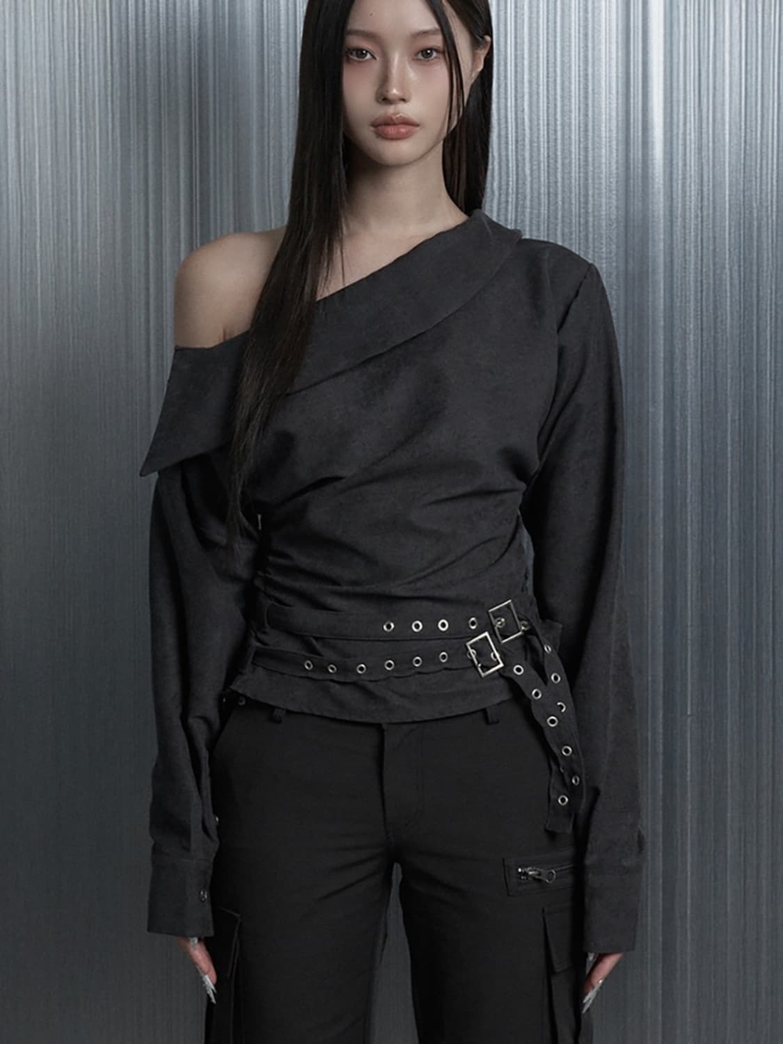 에트오소메 투벨트 드레이프 원숄더 블라우스 상품이미지1