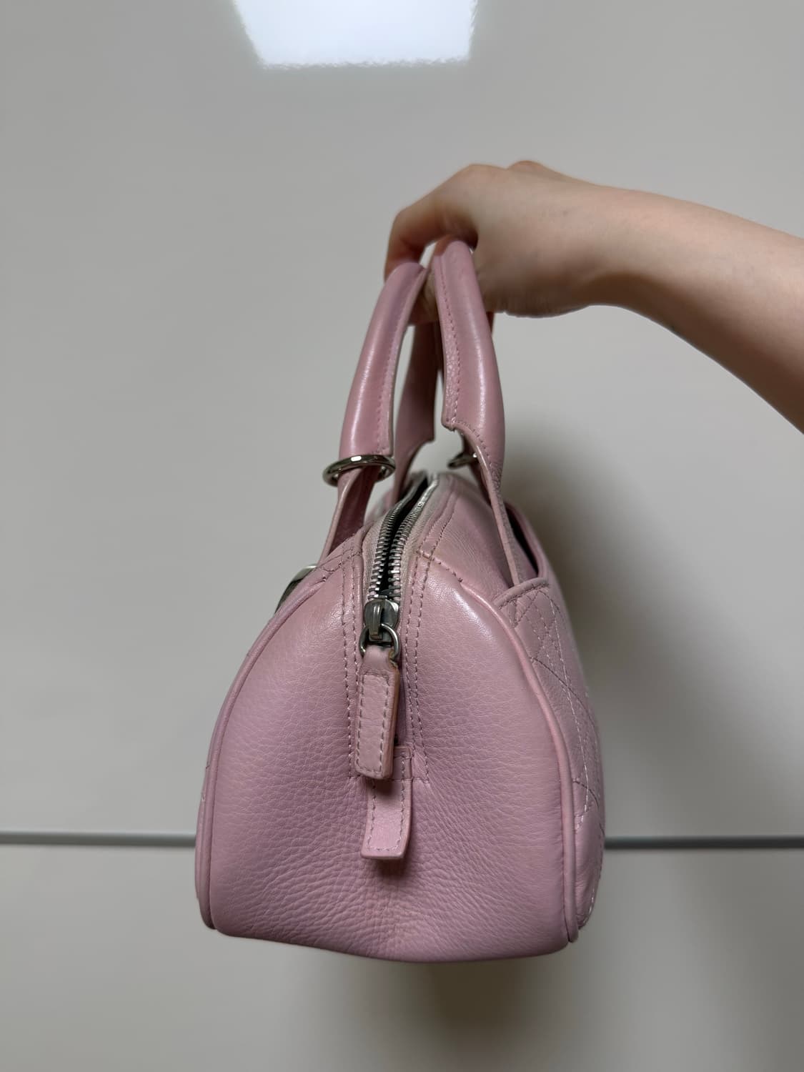 Dior 디올 빈티지 핑크 까나쥬 D참 보스턴백 상품이미지4