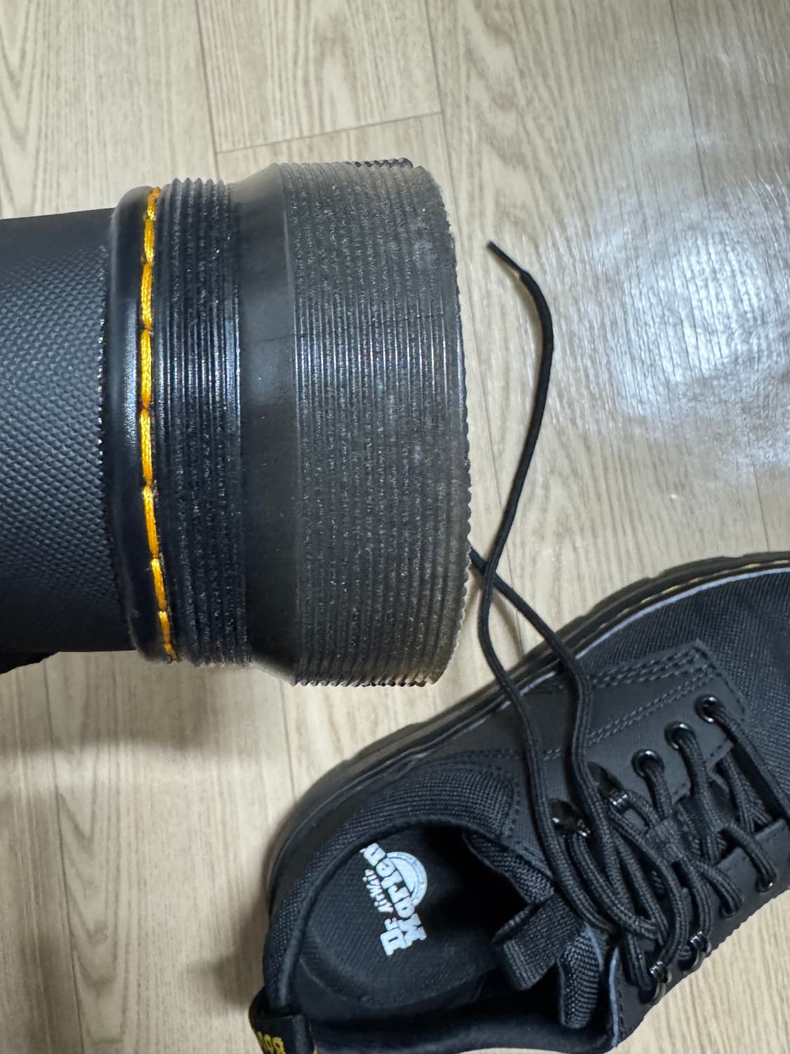 닥터마틴 리더 블랙 판매합니다  상품이미지5