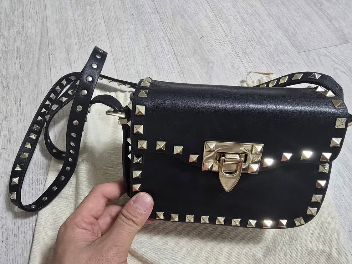 (정품) 발렌티노 락스터드 미니 크로스백 (명품 여자 가방 숄더백) 상품이미지2