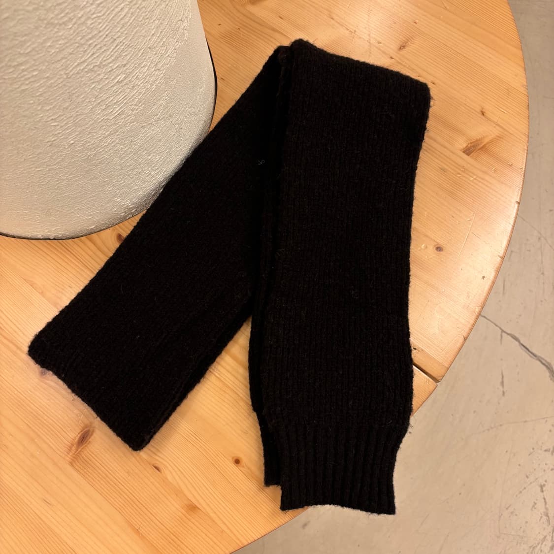 빈티지 블랙 머플러 상품이미지1