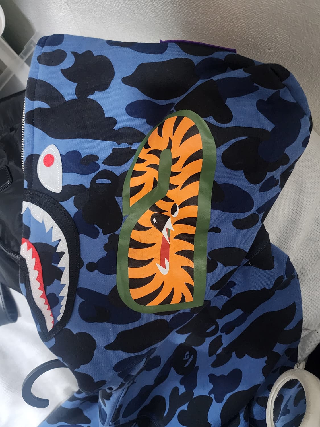 베이프 블루샤크후드집업 상품이미지6