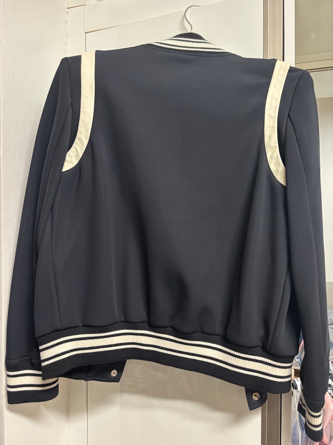 피에르 발망 네오프렌 스타디움 바시티 자켓 네이비 상품이미지3