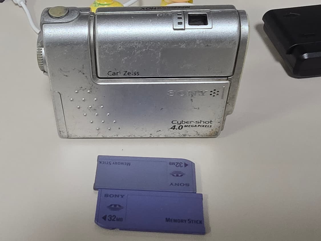 소니 사이버샷 DSC-F77(하자) 빈티지 디지털카메라 상품이미지9