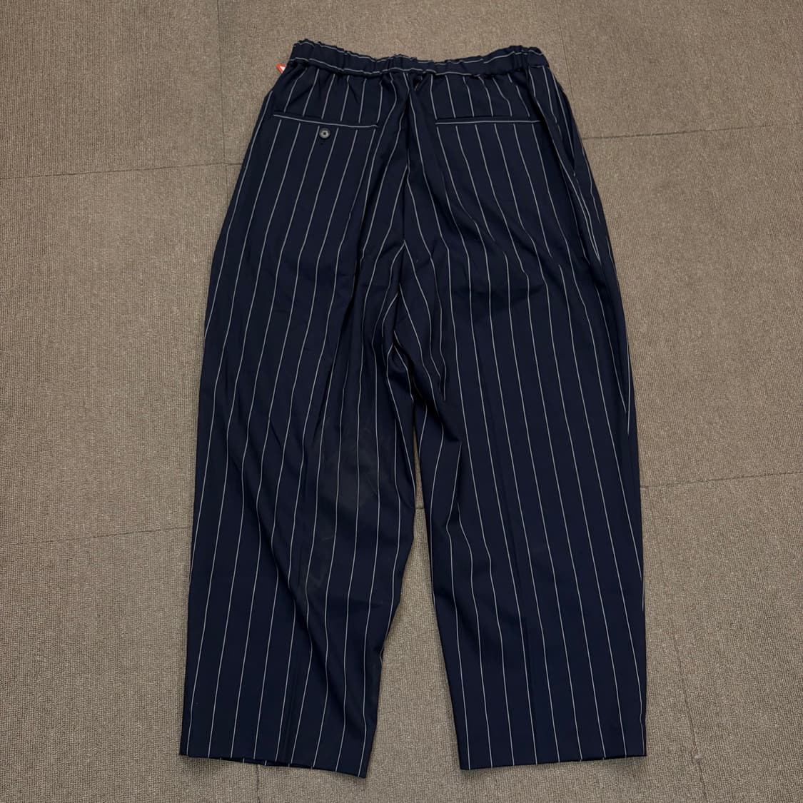 gu 미하라야스히로 와이드 스트라이프 배기핏 팬츠  상품이미지4