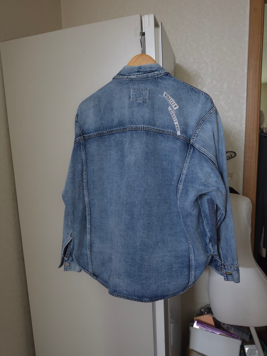 게스 데님 자켓 GUESS1981 프린팅 상품이미지6