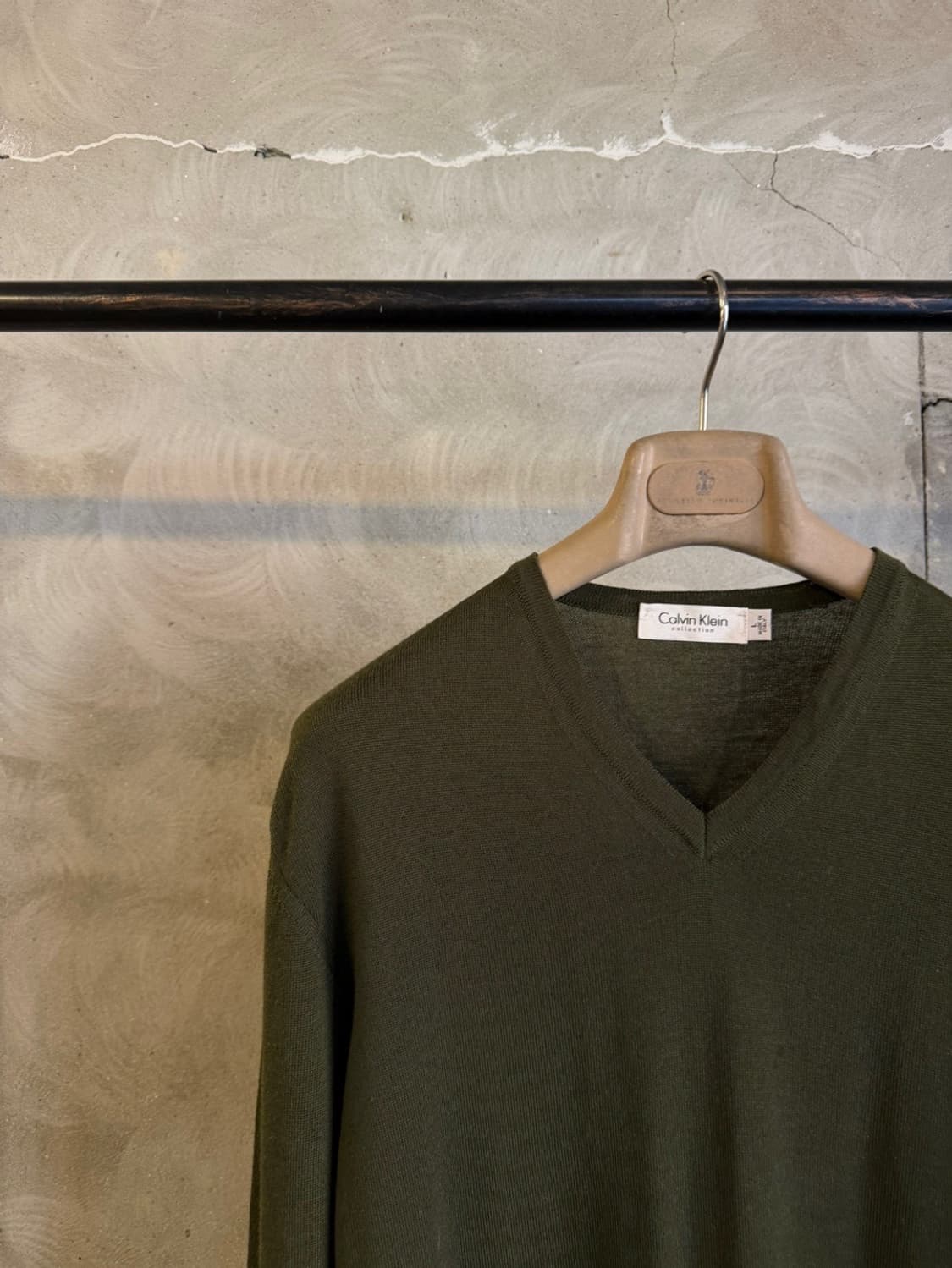 캘빈클라인 브이넥 니트 100 상품이미지2