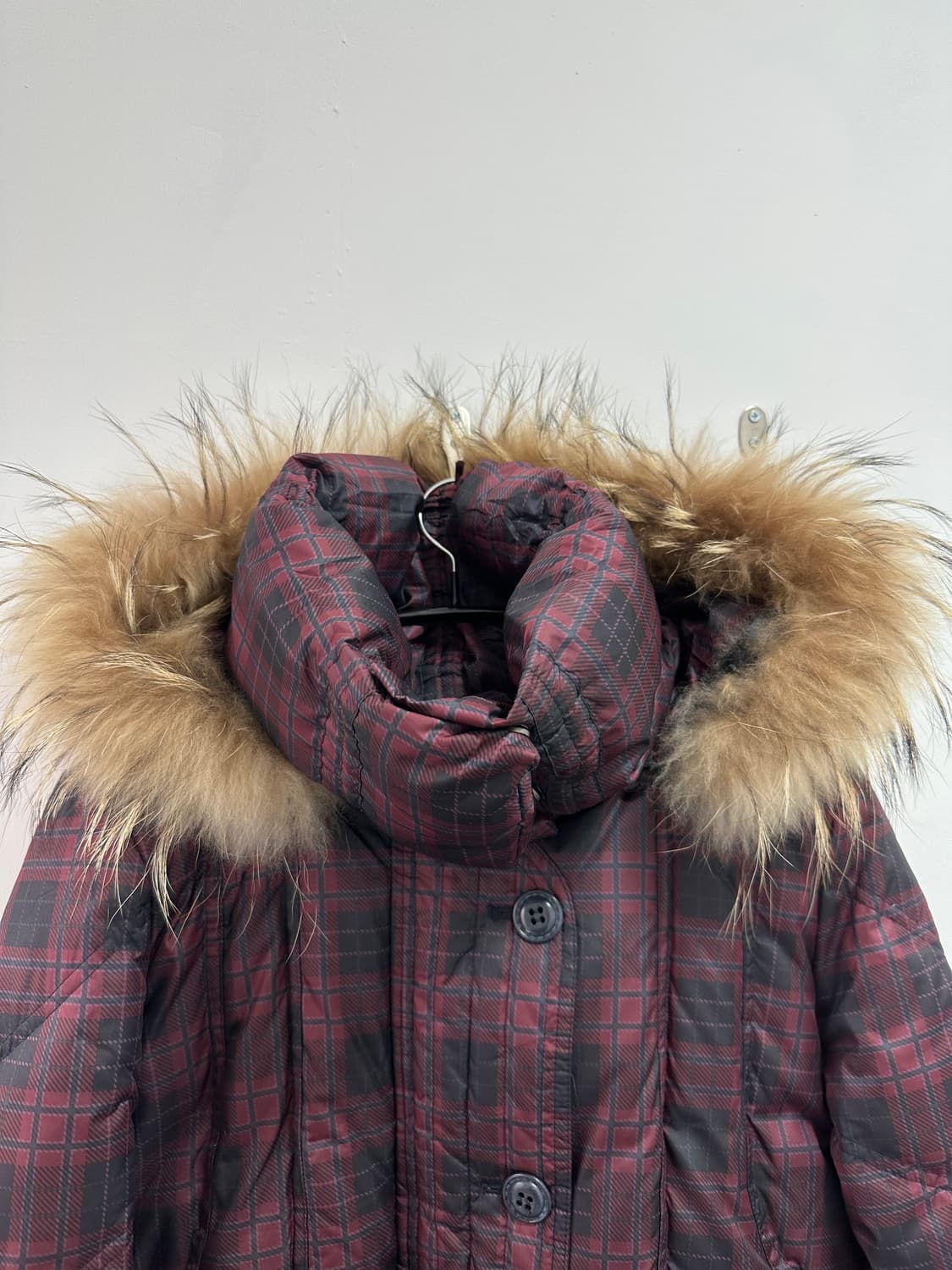 Raccoon fur high neck check puffer  상품이미지8
