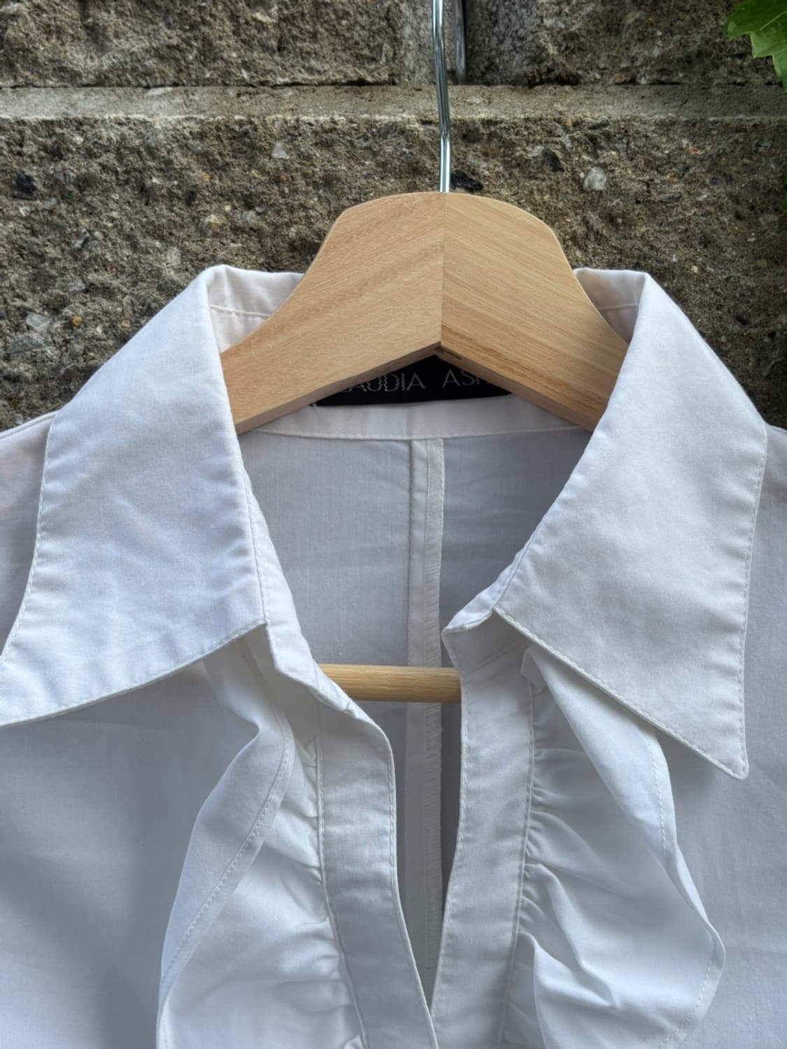 White Frill Shirts 상품이미지3