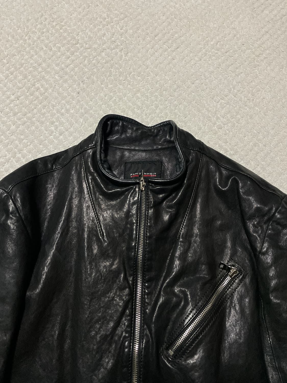 SIEG 웨스턴 무드 램스킨 양가죽 절개 레더 자켓 상품이미지6