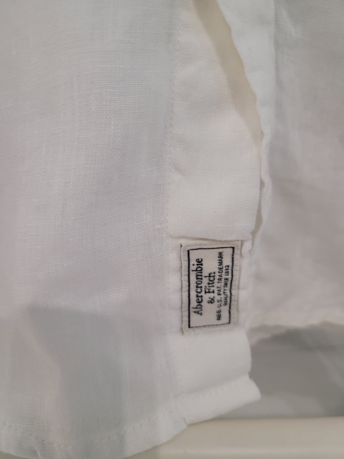 [하와이의 햇살을 담은] 아베크롬비 화이트 린넨 셔츠 판매합니다 🌴 상품이미지3