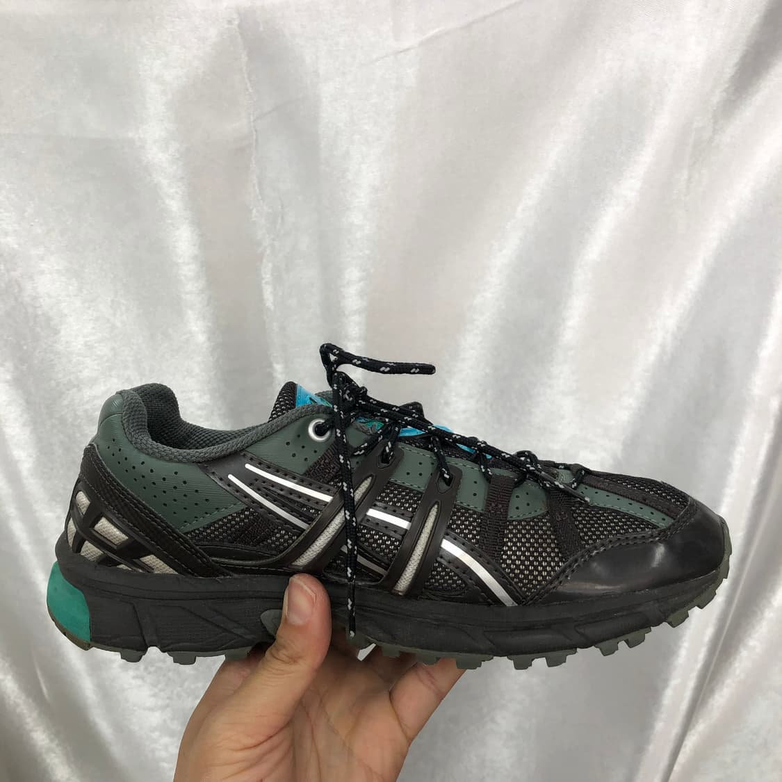 아식스 x 마뗑킴 젤 소노마 50-15 운동화 사이즈250  상품이미지3