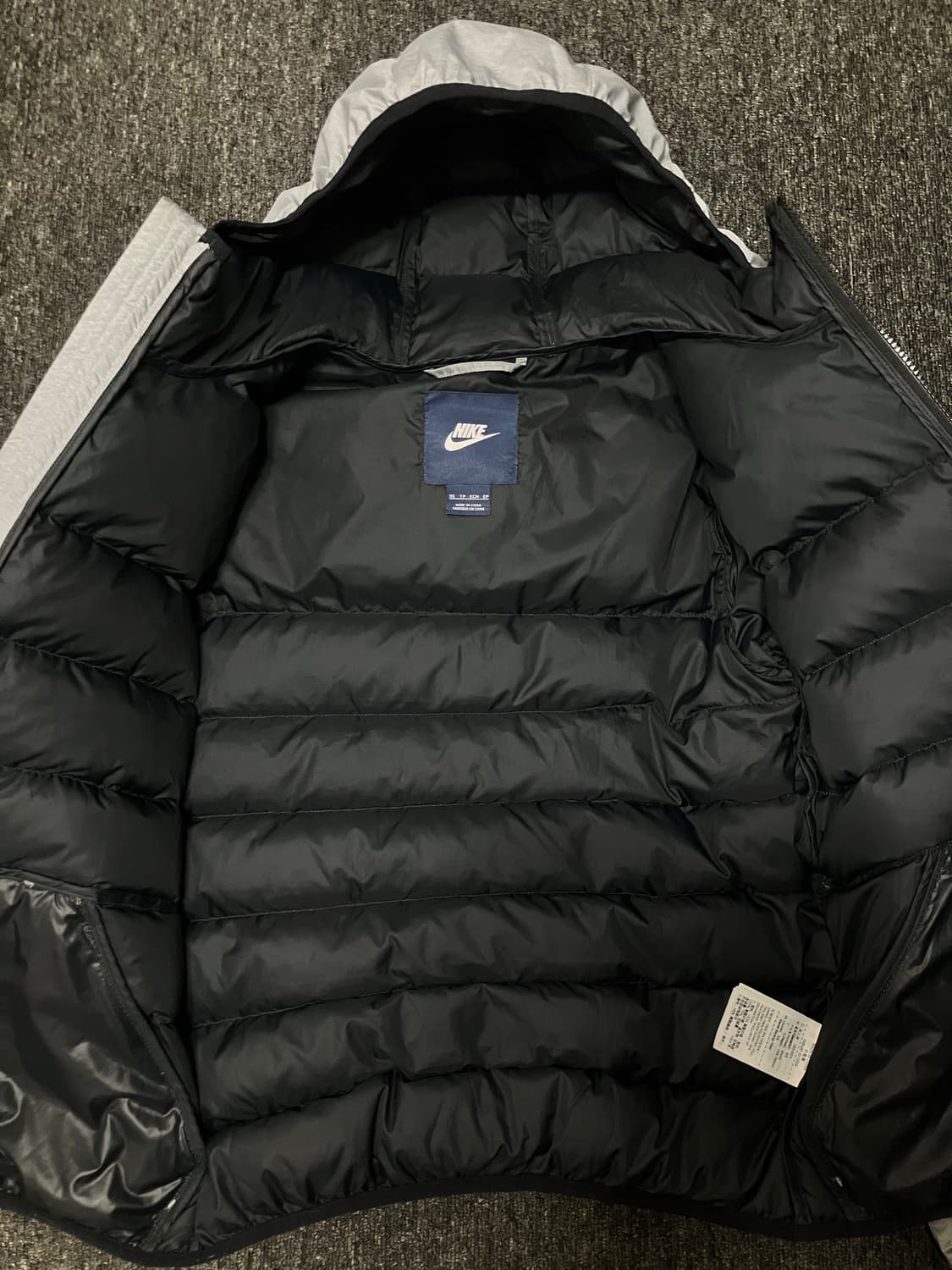 나이키 덕다운 패딩 후디 회색 상품이미지3