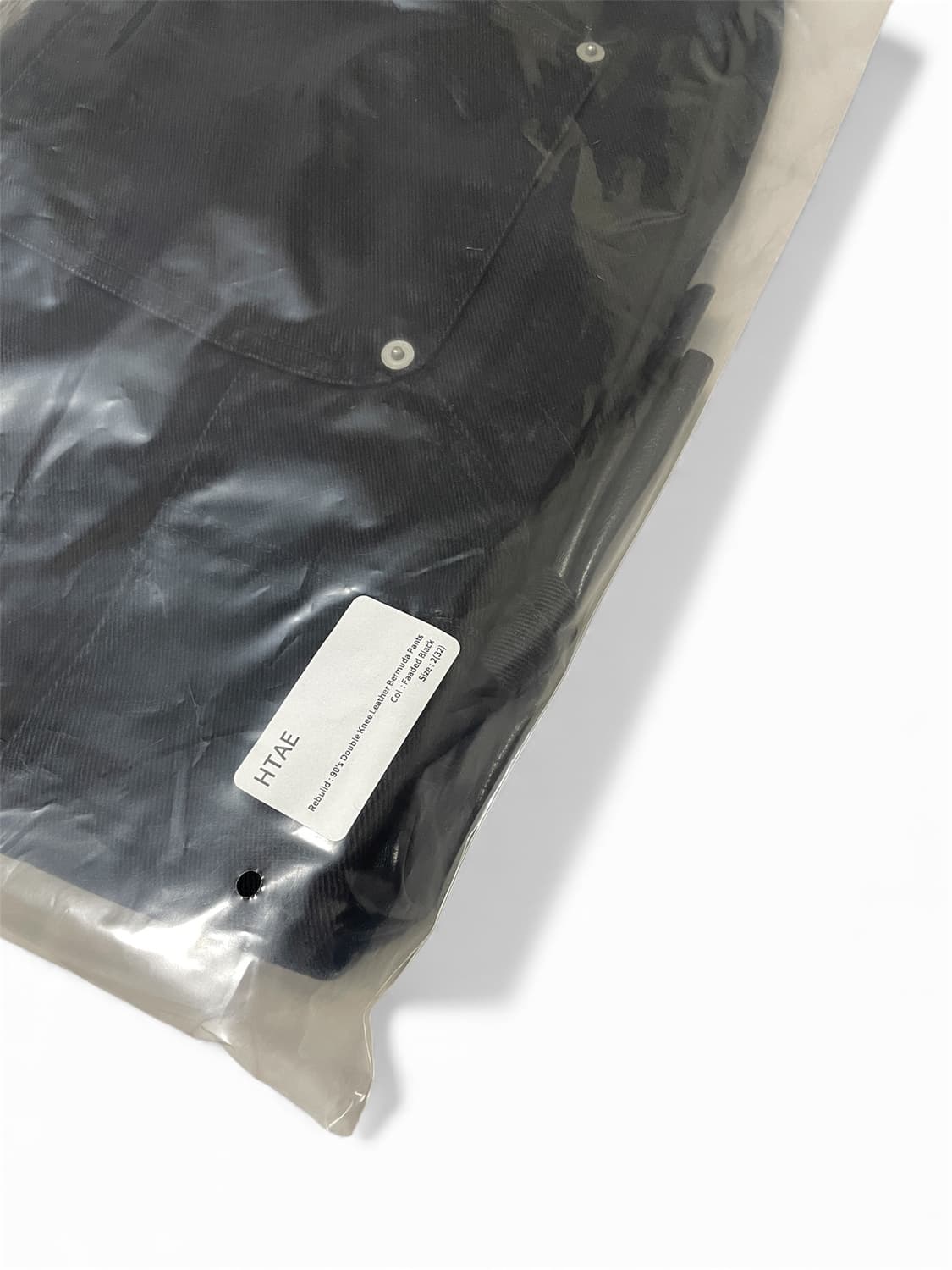 HTAE 90s Rebuild Leather Bermuda Pants 2 상품이미지2