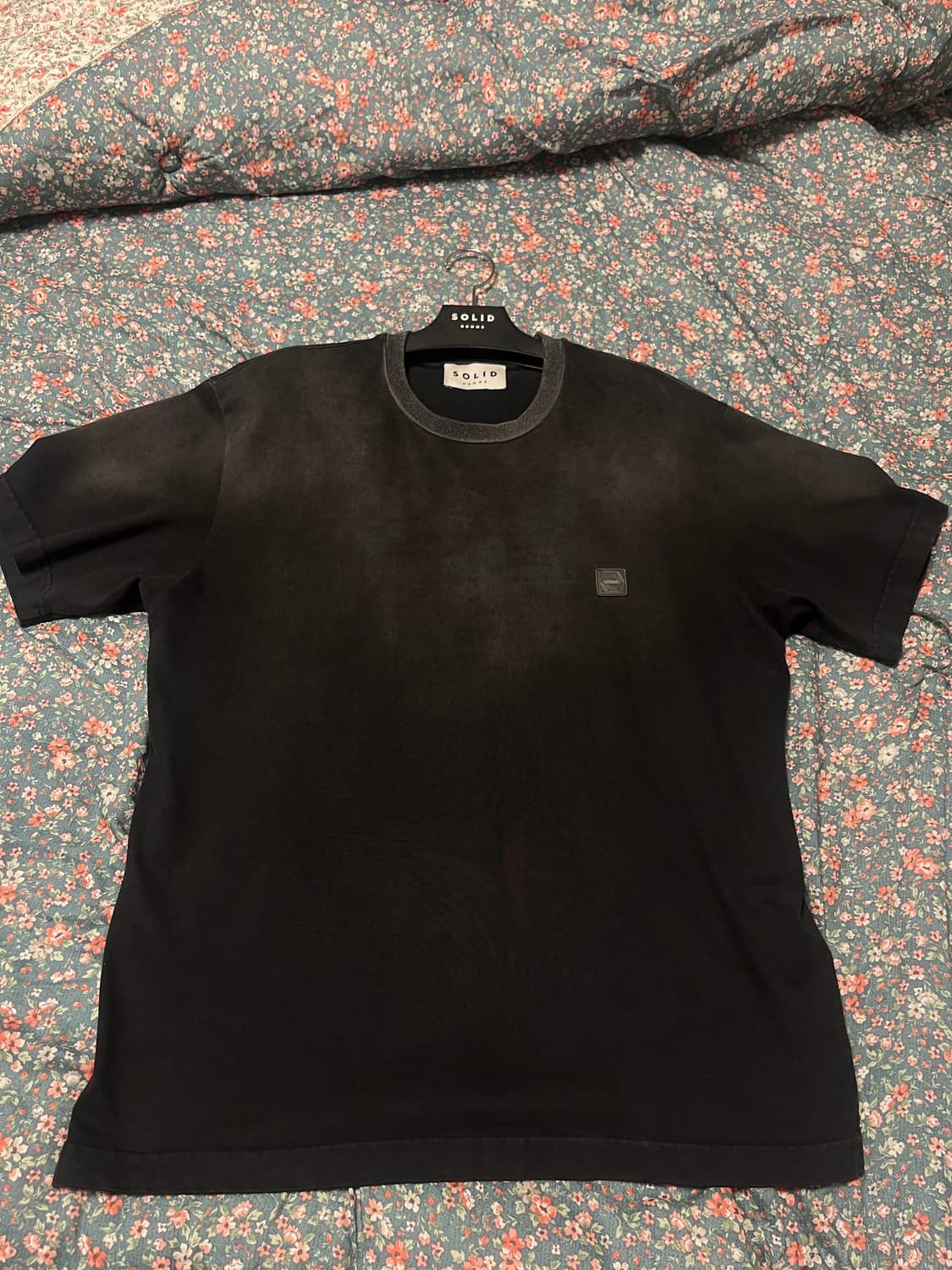 솔리드옴므 그라데이션 백로고 티셔츠 상품이미지1