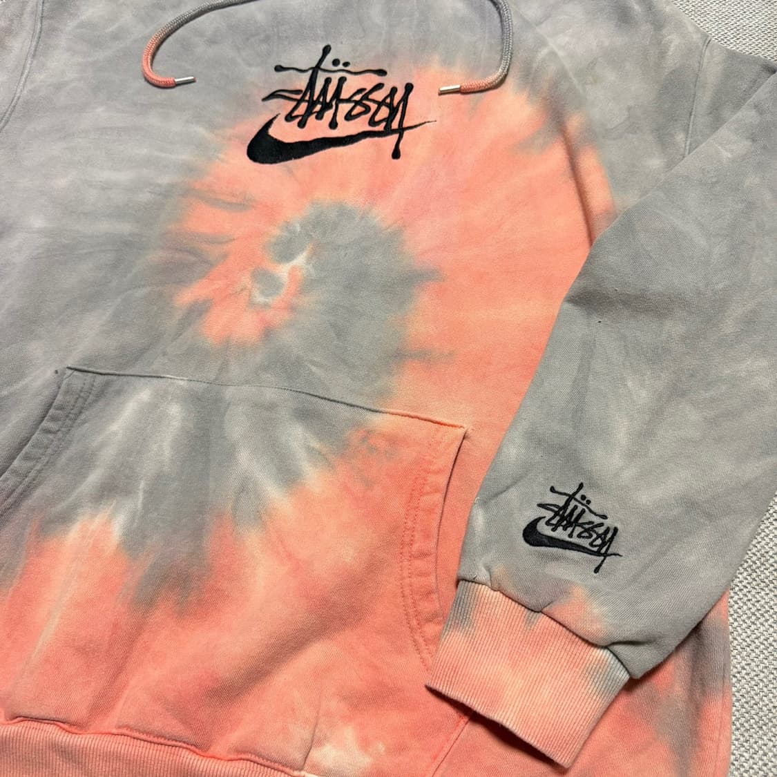 스투시 나이키 타이다이 후드티 상품이미지3