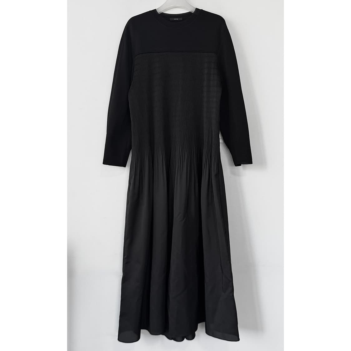 시스템 니트 배색 플리츠 원피스 상품이미지2