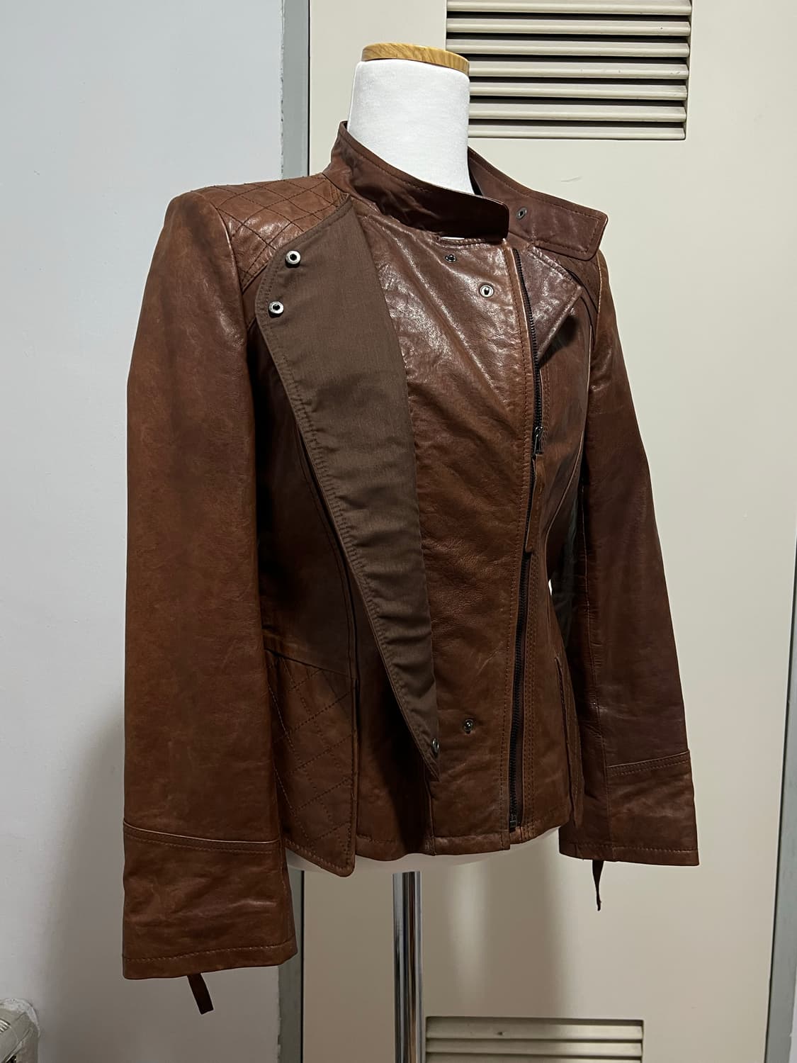 BROWN LEATHER-JACKET 상품이미지2