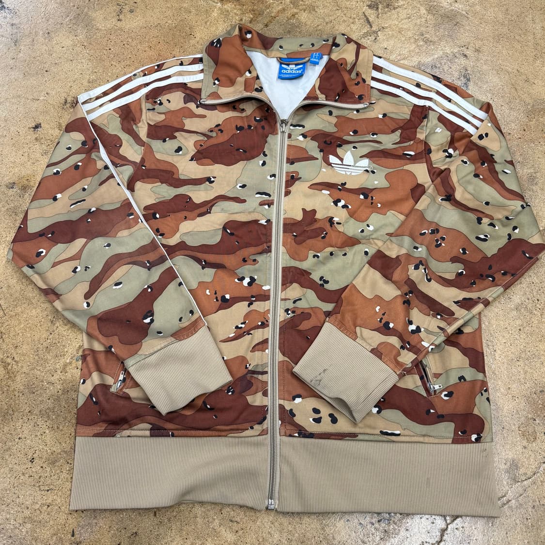 아디다스 카모 밀리터리 구파 져지 트랙탑 상품이미지2