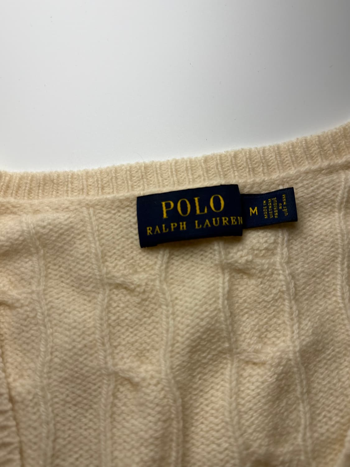 폴로 랄프로렌 브이넥 케이블 니트 아이보리 상품이미지2