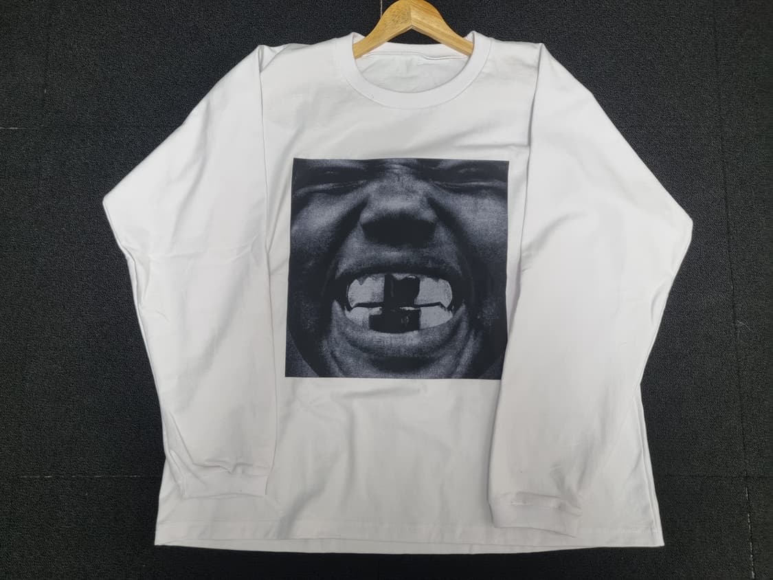 카니예웨스트 이지 yeezy 화이트 롱슬리브 상품이미지1