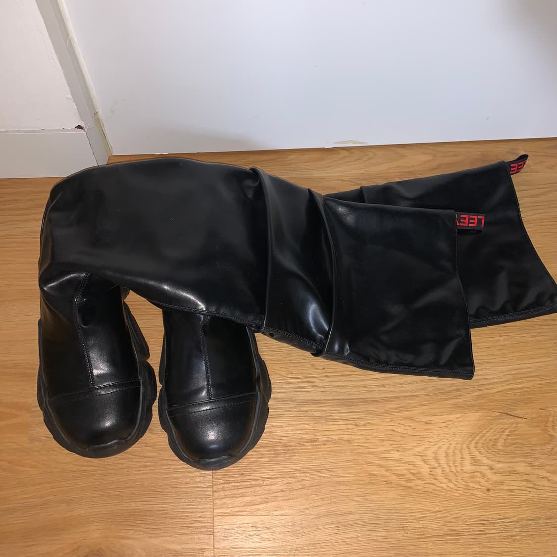 leey 엘이이와이 플랫폼 하이 롱 부츠 상품이미지3