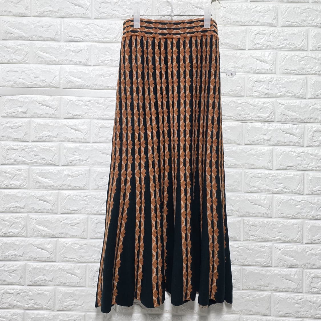 19s 한섬 시스템 니트 밴딩 롱 스커트 27인치 상품이미지4