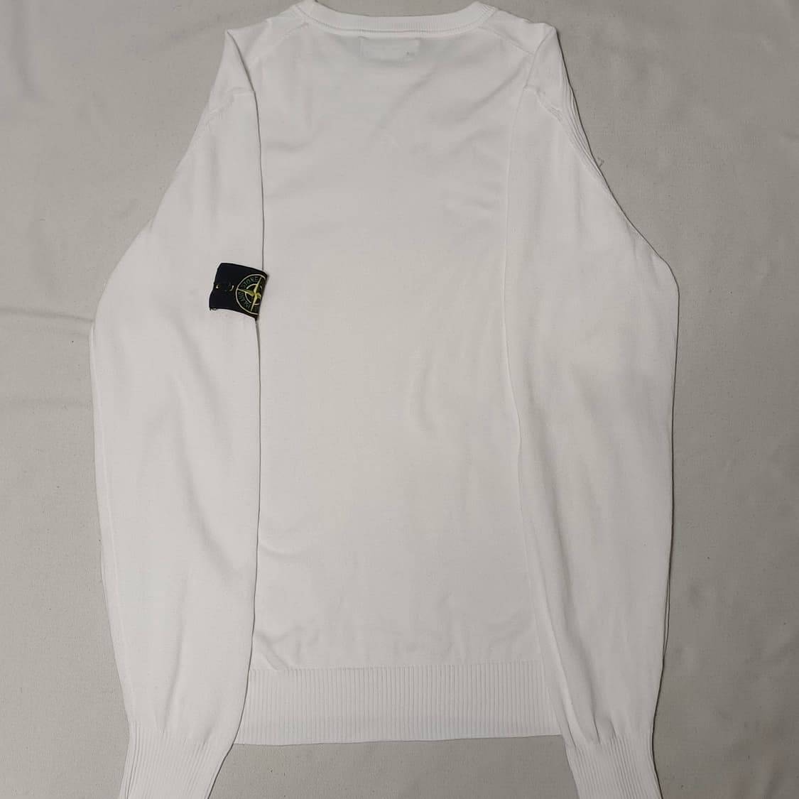 🫶🏻 스톤아일랜드 White 니트 🫶🏻 상품이미지3