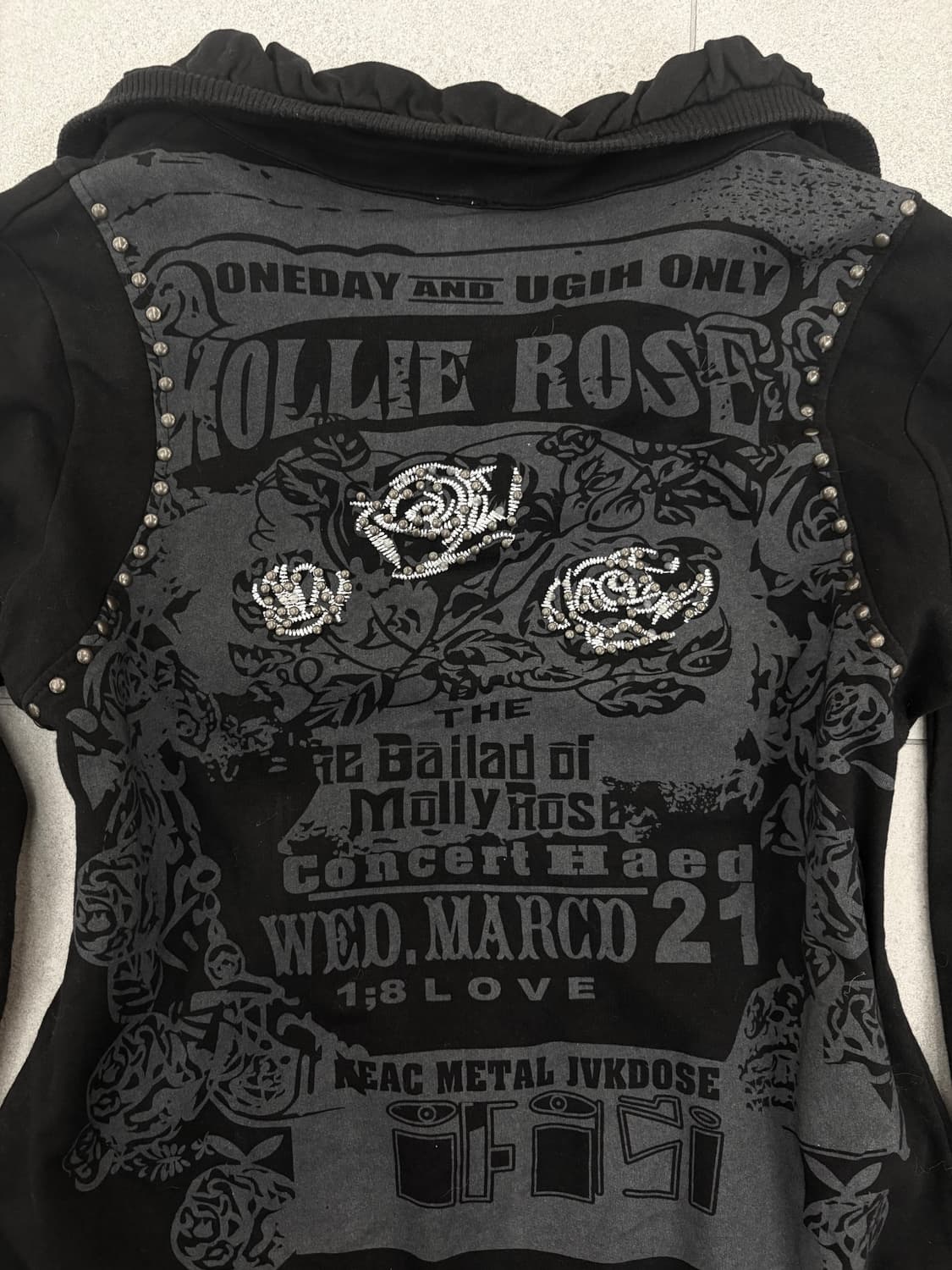 백프린팅 스터드 집업 상품이미지7