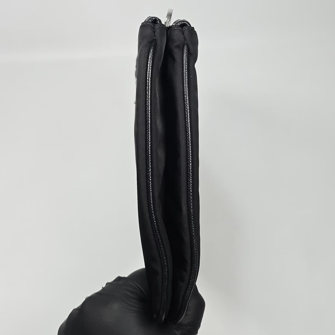 프라다 리나일론 포켓 크로스백 상품이미지5