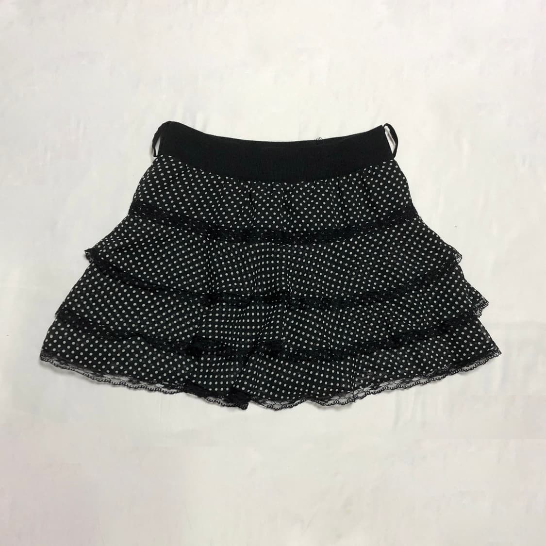 레이스 도트 스커트 블랙 상품이미지1