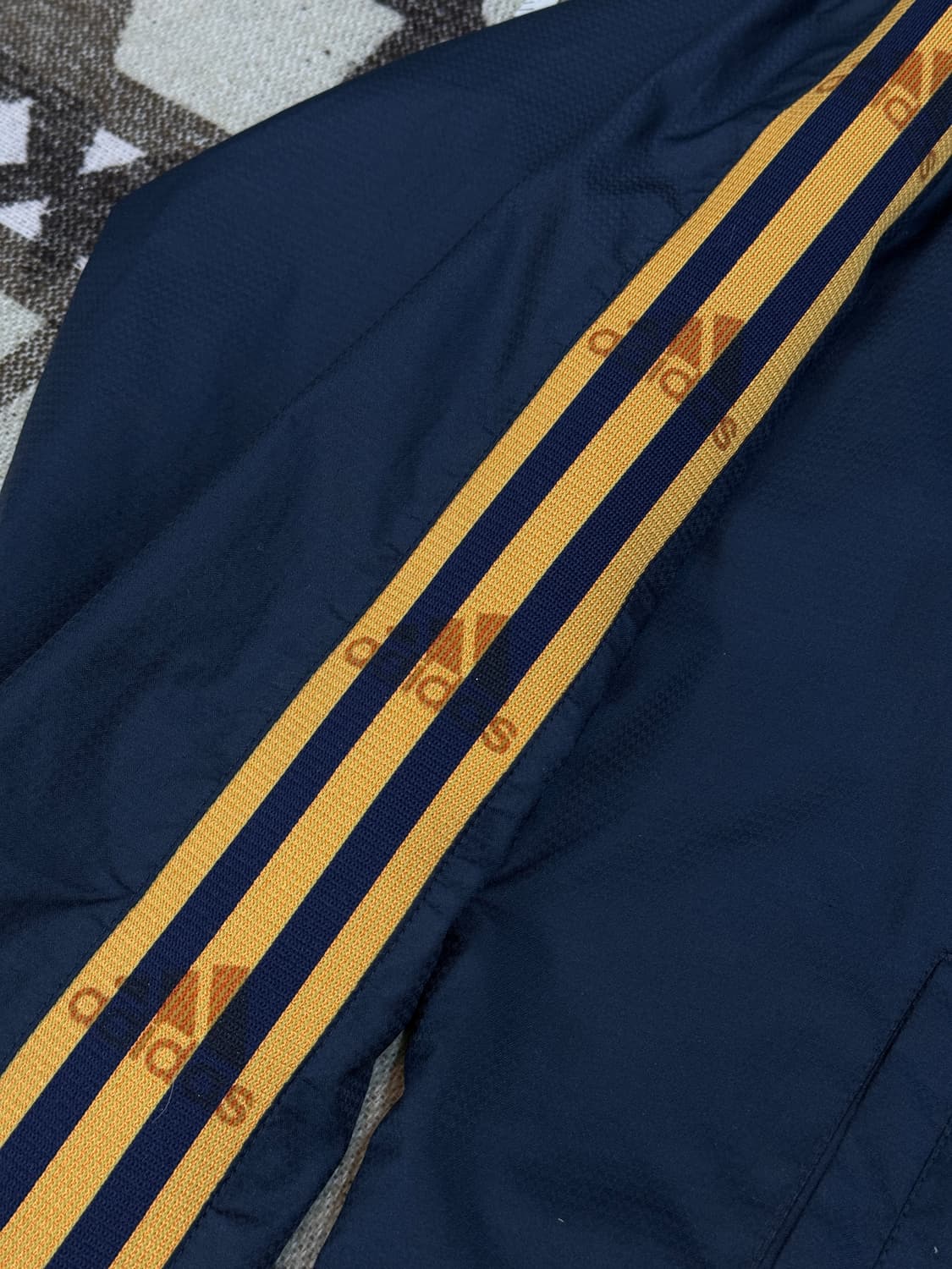 아디다스 바람막이 네이비오렌지 상품이미지8