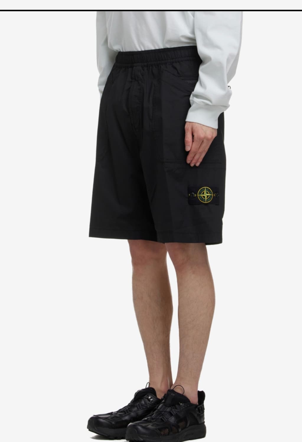 스톤아일랜드 가먼트다이 블랙 반바지 (M사이즈)30-32 상품이미지1