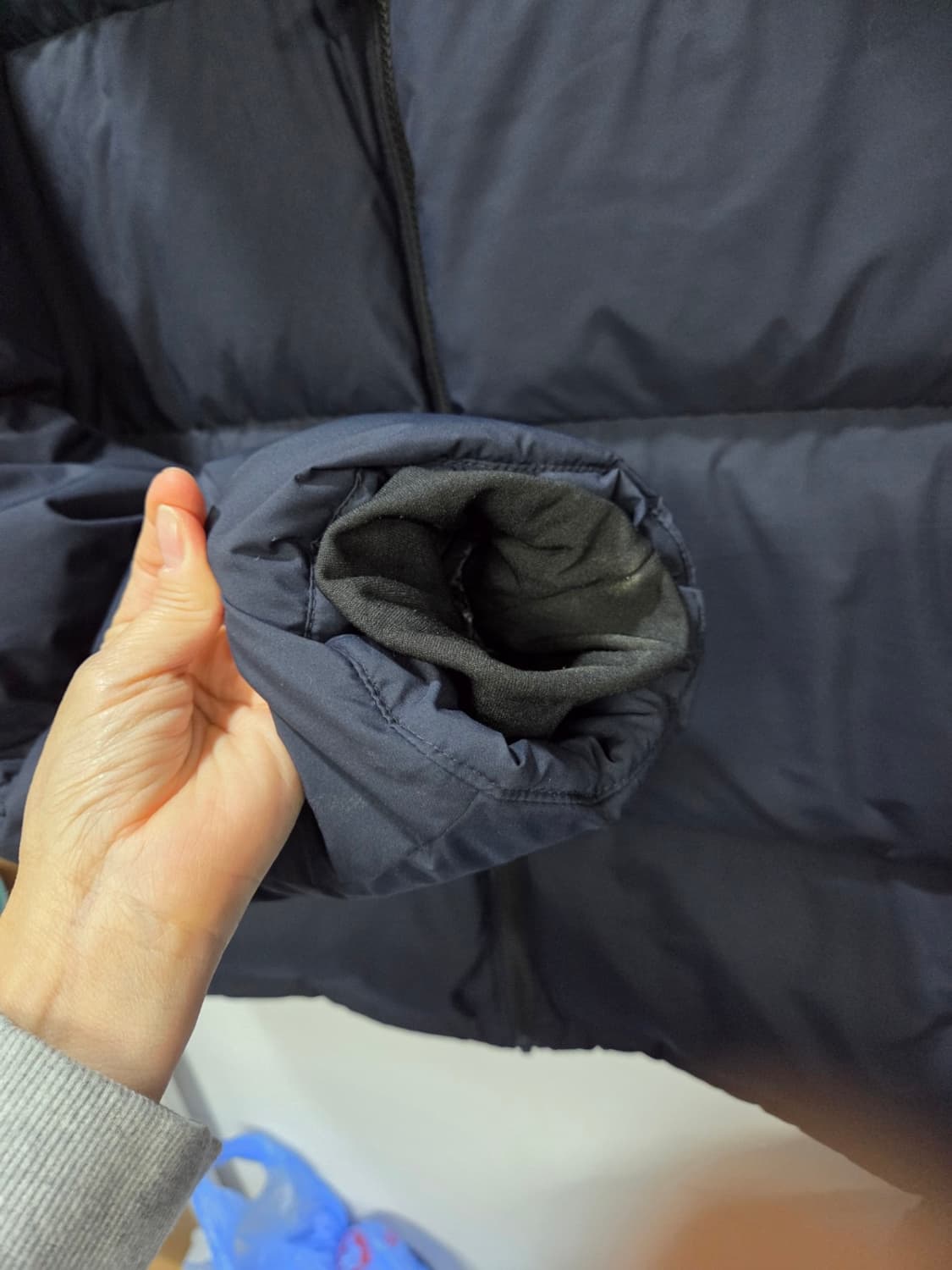 [M.05] 휠라 FILA 국대 KOREA 네이비 패딩 4XL 상품이미지4