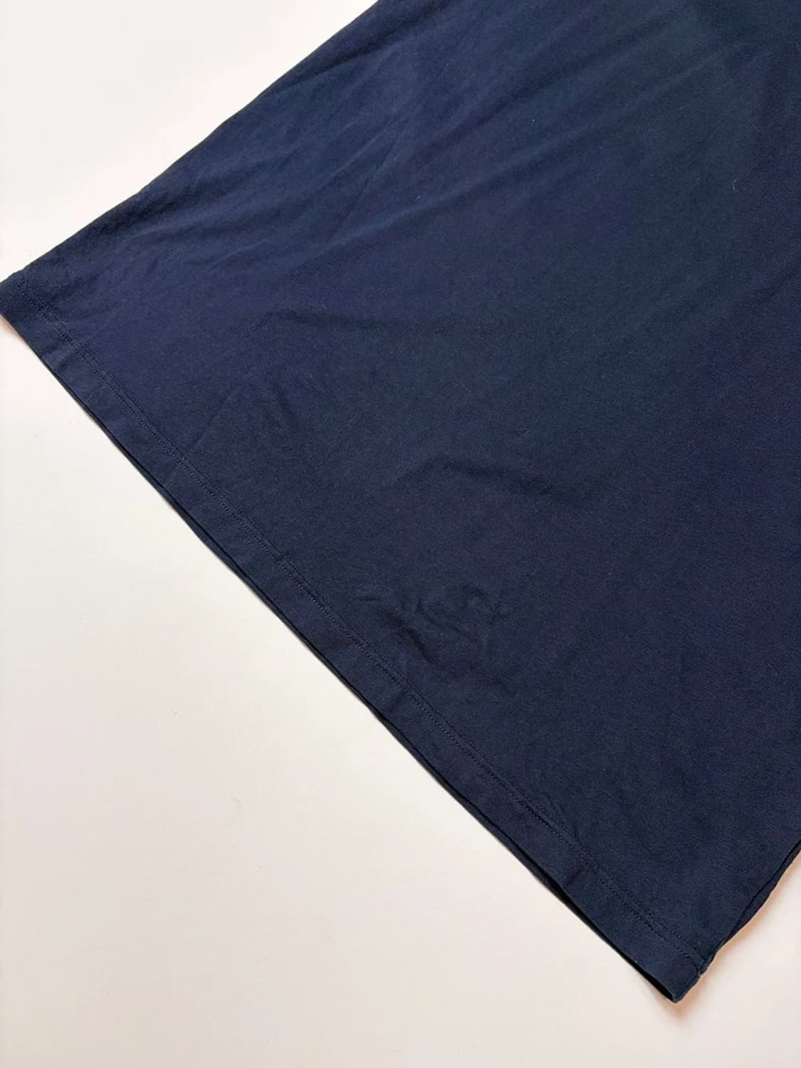 엠포리오 아르마니 스몰 로고 반팔 티셔츠 PN9249 상품이미지3