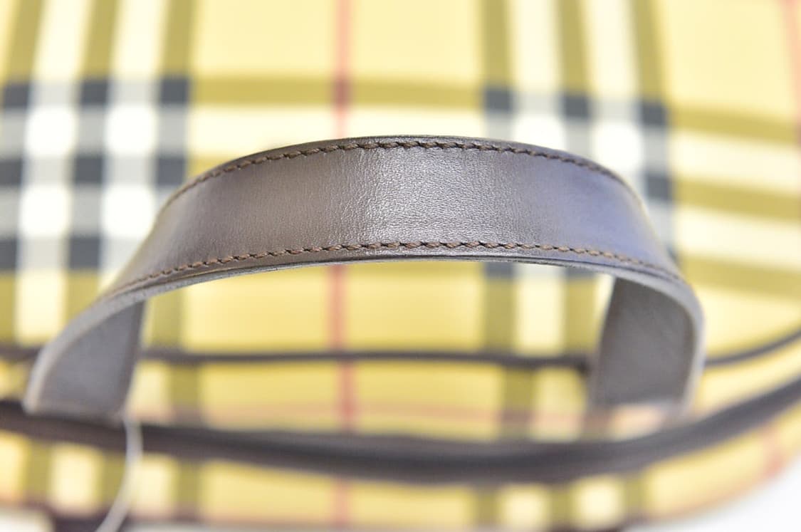 버버리 노바체크 토트백(정품) 상품이미지6