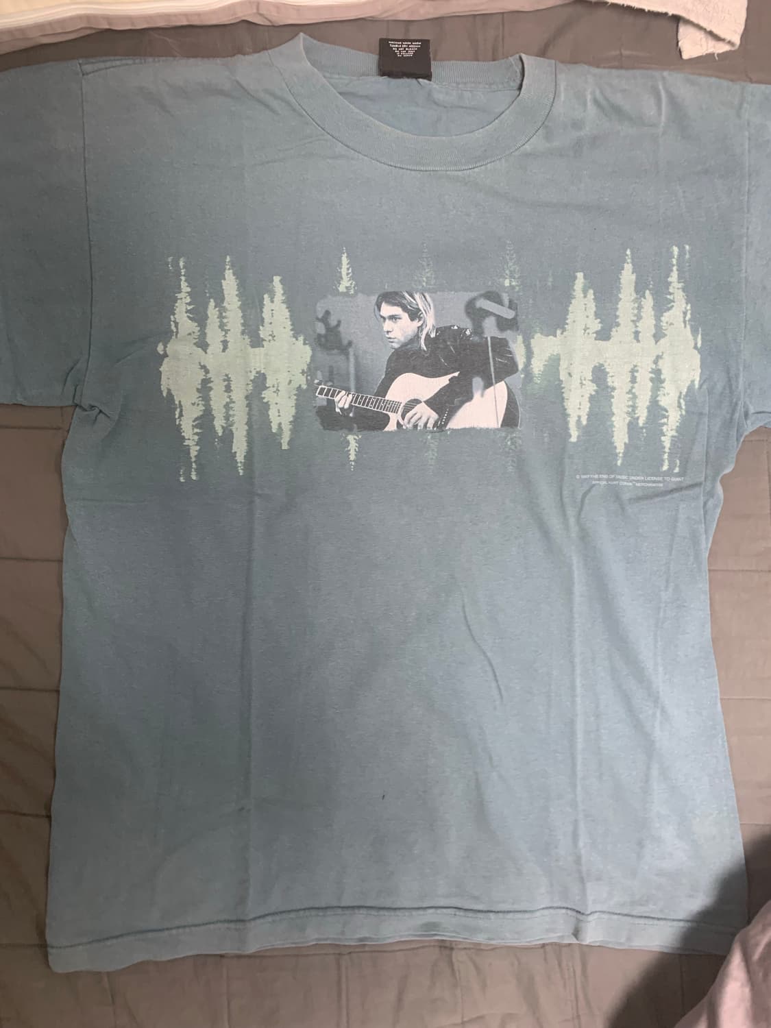 커트코베인 90‘s 밴드티 상품이미지1