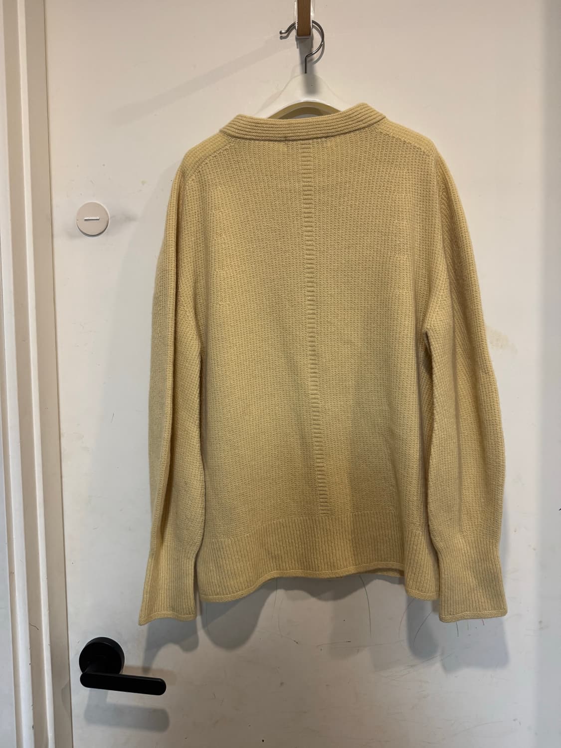 예지스 코스모폴리탄줄라이 스트링 가디건 상품이미지4