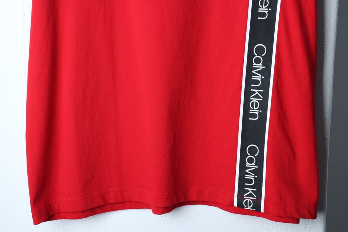 (L-XL) 캘빈클라인 반팔 티셔츠 오버핏 레드 올드스쿨-H30090 상품이미지4