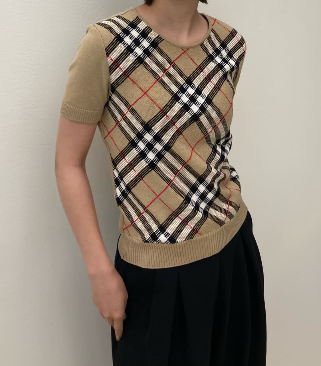 버버리 노바체크 반팔 니트 상품이미지3