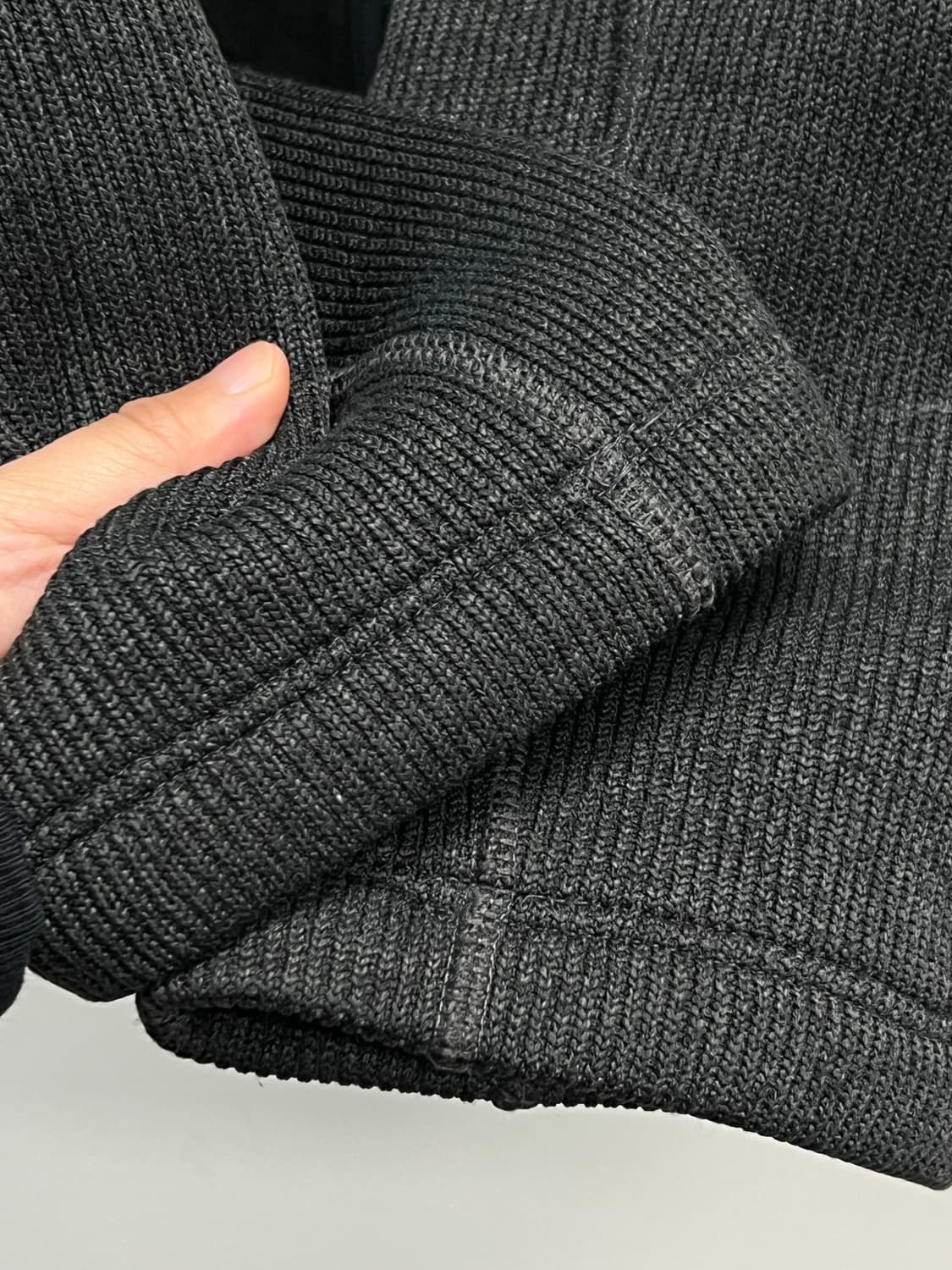 노스페이스 니트 집업 차콜 상품이미지4