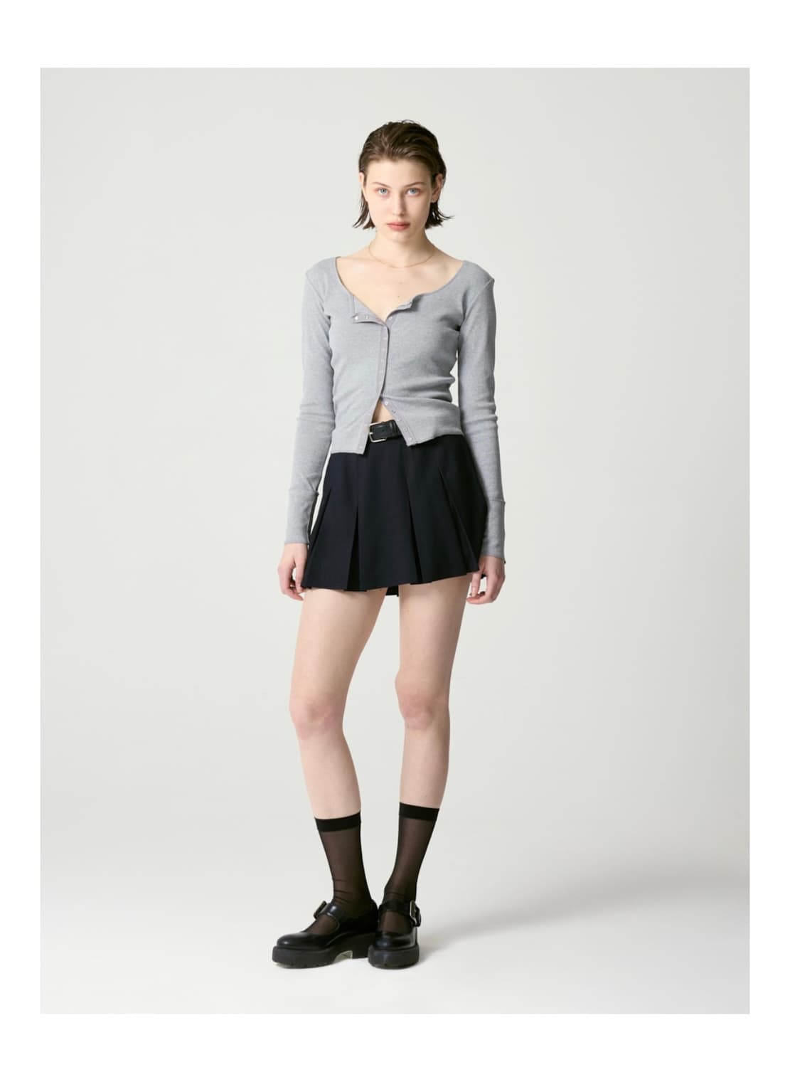 글로니 노스텔지아 롱슬리브 M 그레이 판매합니다. 상품이미지5