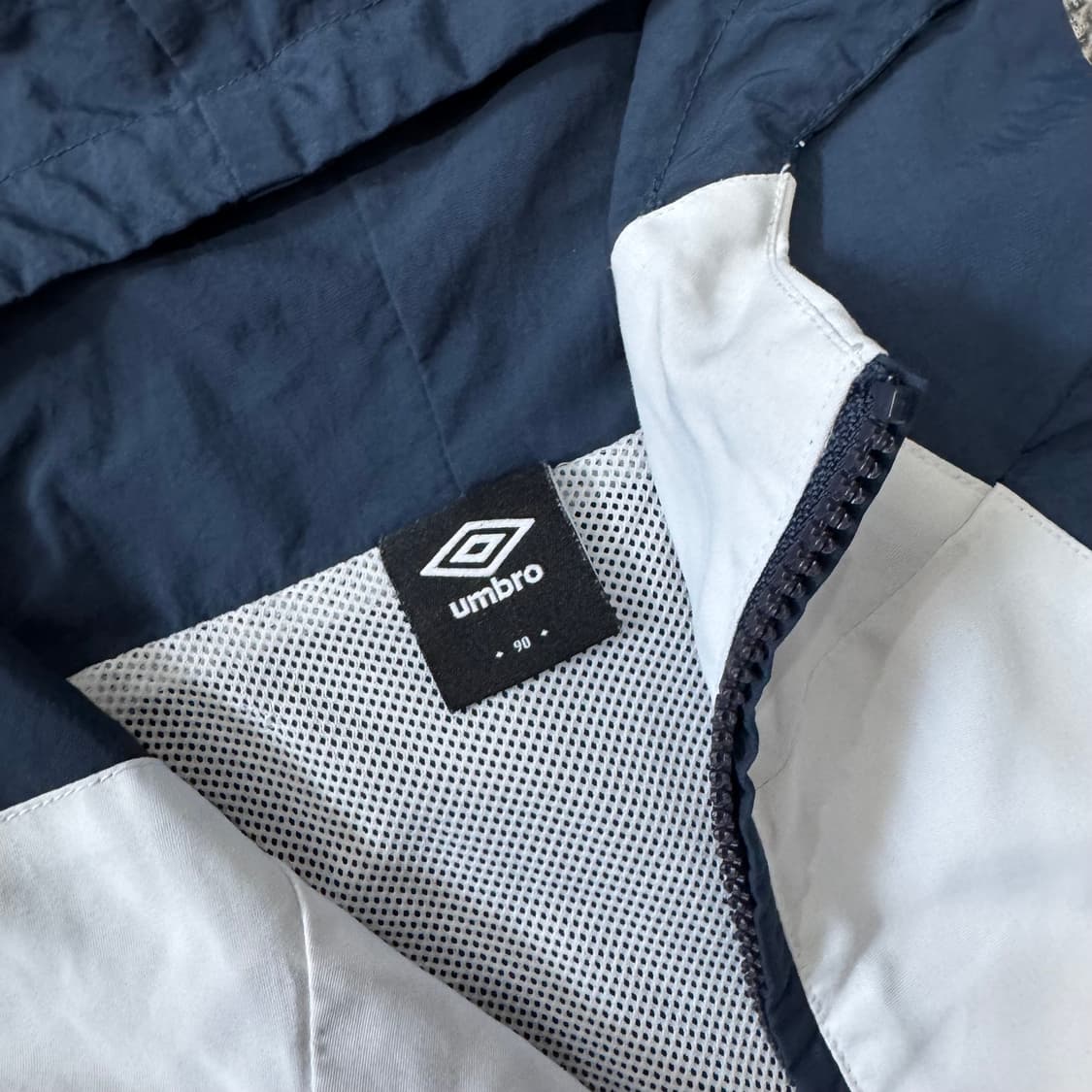 엄브로 아노락 반집업 상품이미지5