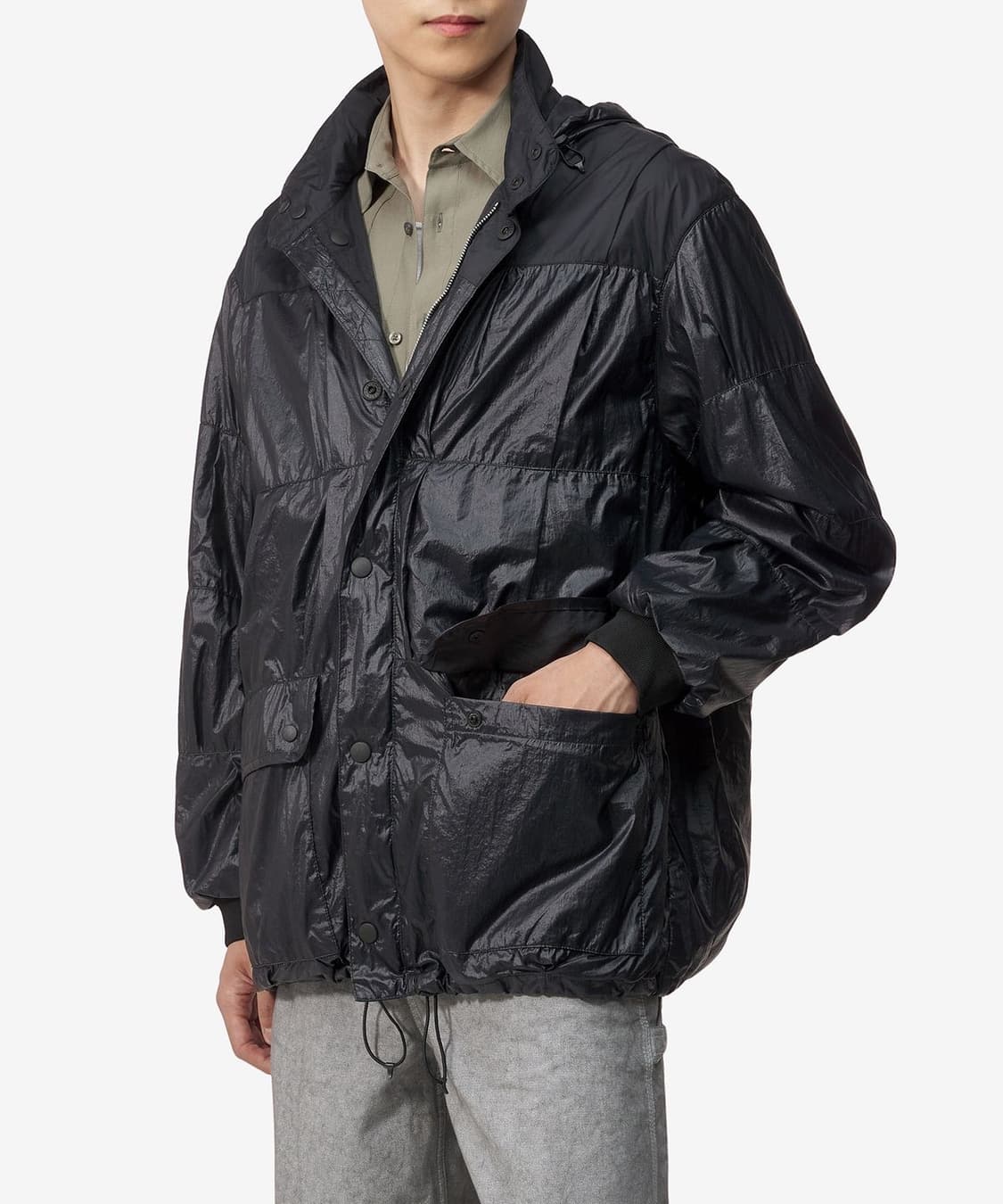 아워레가시 이그조스트 푸파 블랙 러버라이즈드 나일론 상품이미지1