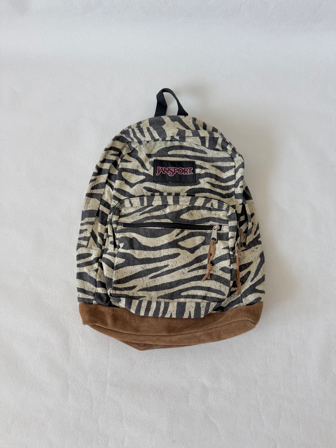 잔스포츠(JANSPORT) 지프라 백팩(하단 스웨이드) 상품이미지1