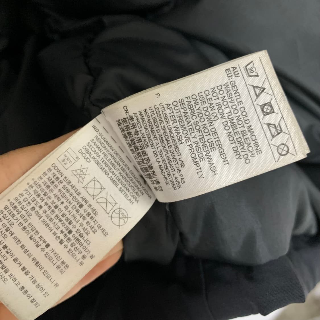 아디다스 오리지널스 블랙 패딩 점퍼 110 빈티지 남녀공용 울프죠 퍼후드 상품이미지6